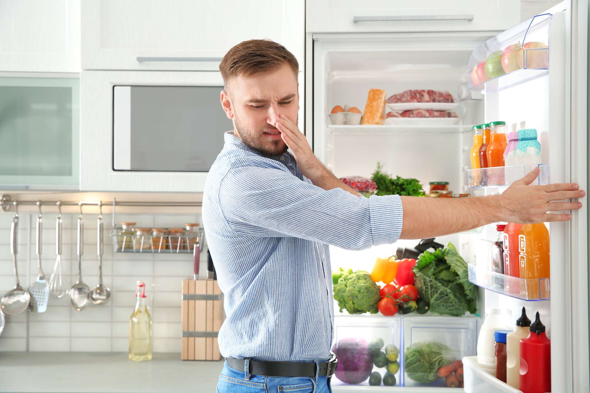 Das beste Hausmittel gegen unangenehme Gerüche im Kühlschrank